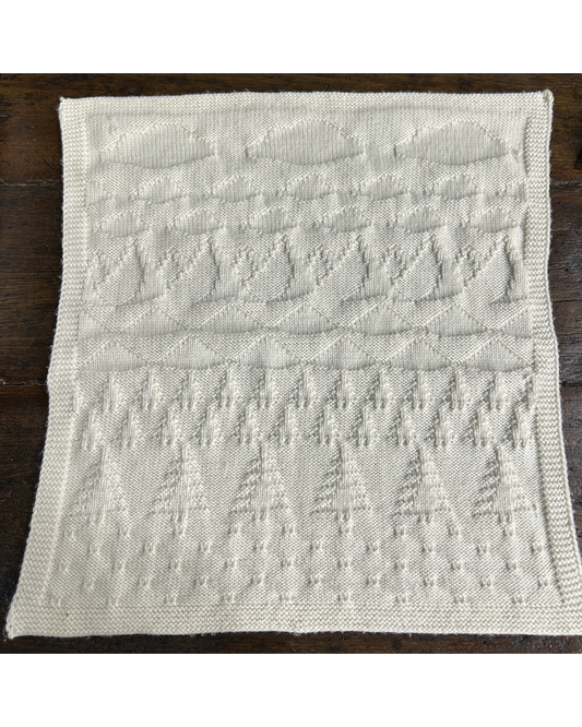 Snowy Mountain Rug Knitted