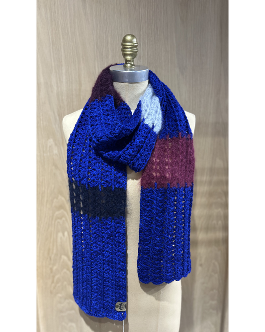 Crochet Shell Scarf in Malabrigo Rios/Sesia Vivienne _ Crocheted by Orli