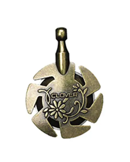 Clover Yarn Cutter Pendant 3105